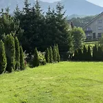 Apartma Meadow Tranquil With Evergreen Garden - *