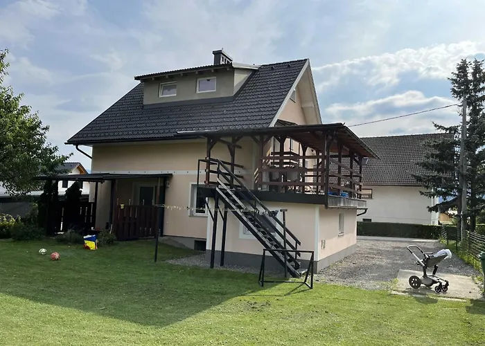 Meadow Tranquil With Evergreen Garden - Apartman *